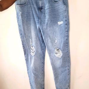 Urban bliss ripped mom jeans